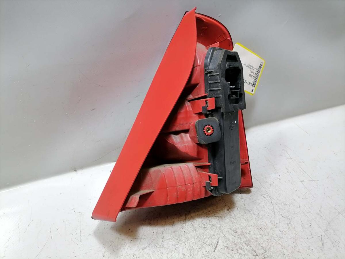 Renault Clio 2 Campus original R&uuml;cklicht R&uuml;ckleuchte Schlussleuchte links Bj.2008